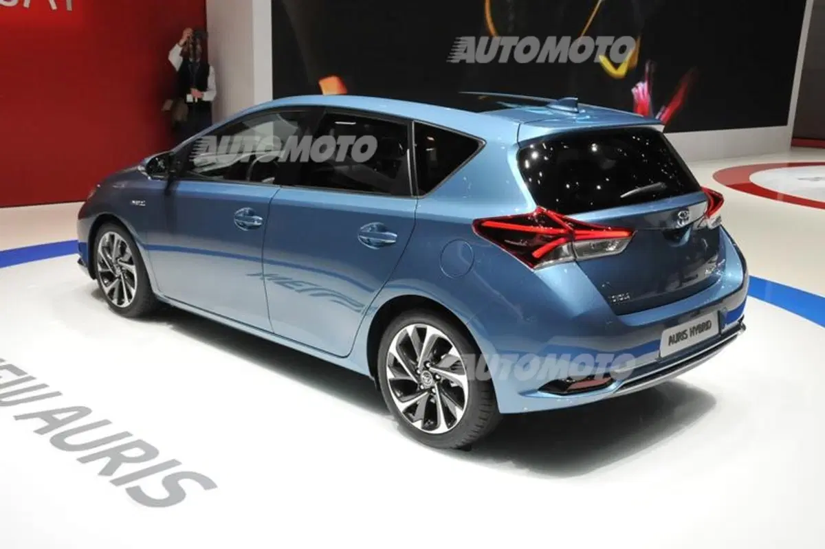 Toyota al Salone di Ginevra 2015 (5)