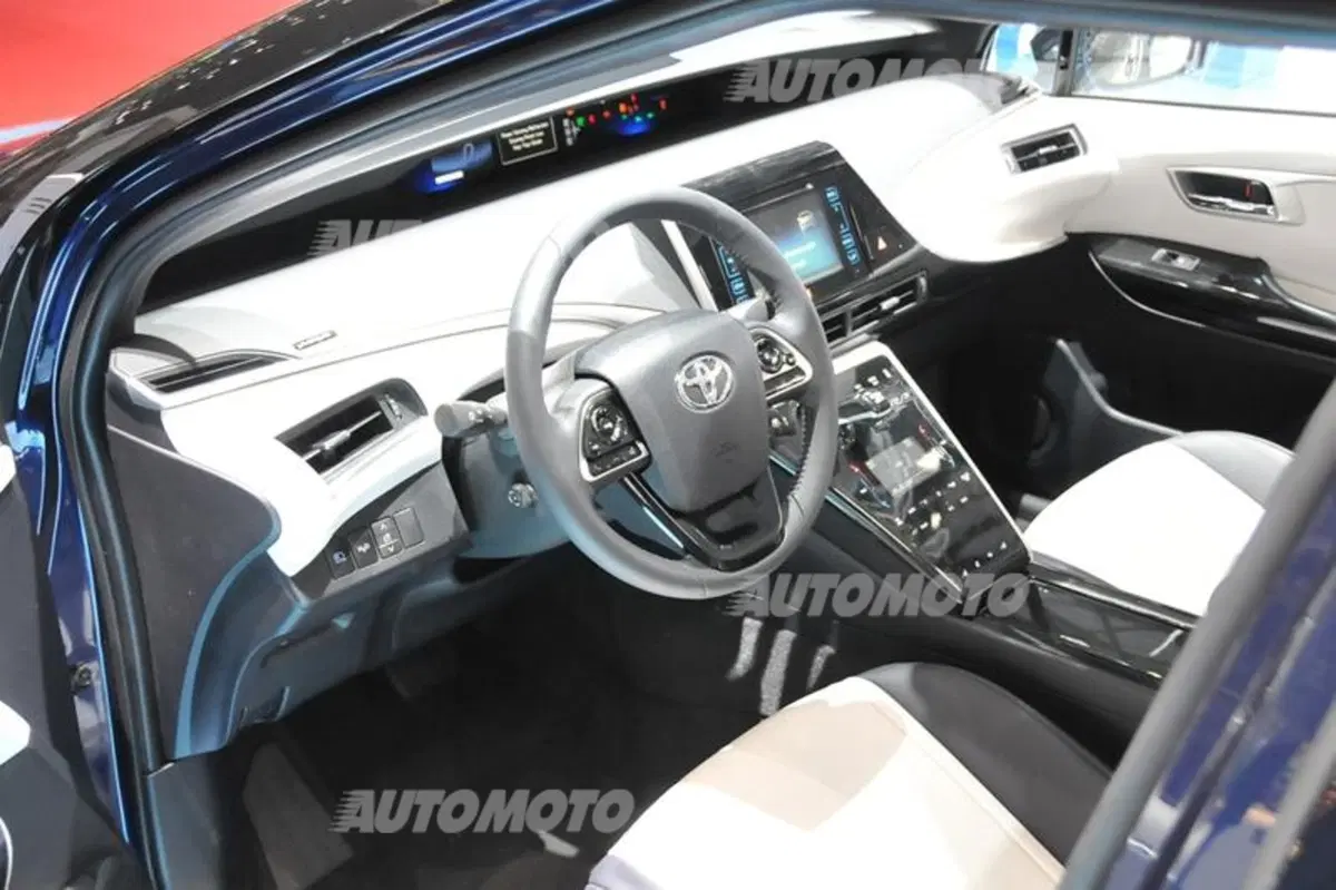 Toyota al Salone di Ginevra 2015 (25)