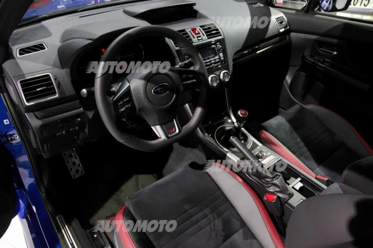 Subaru al Salone di Ginevra 2015 (21)