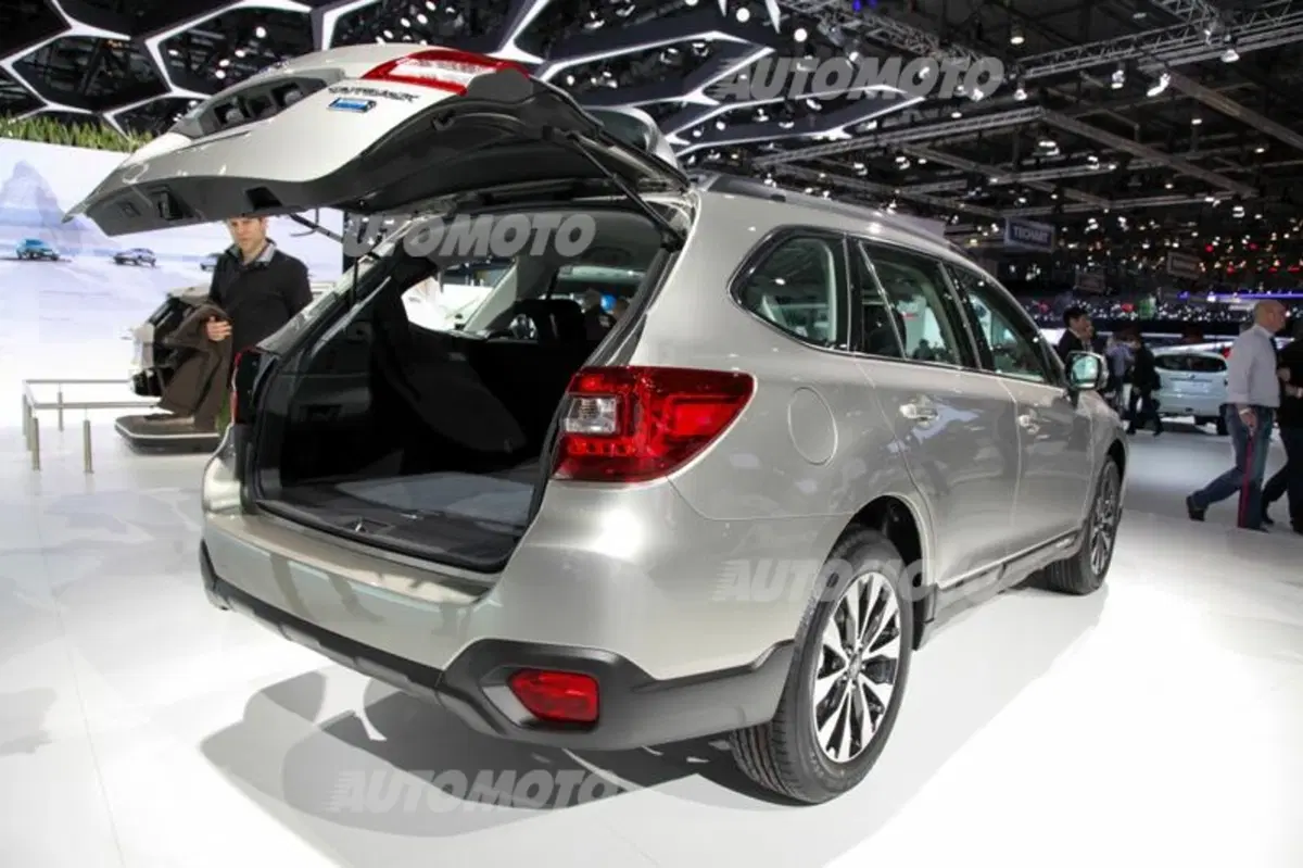 Subaru al Salone di Ginevra 2015 (43)