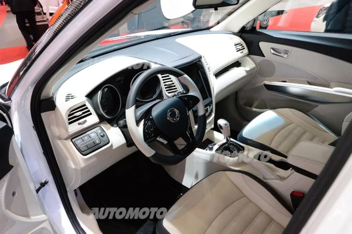 Ssangyong al Salone di Ginevra 2015 (4)
