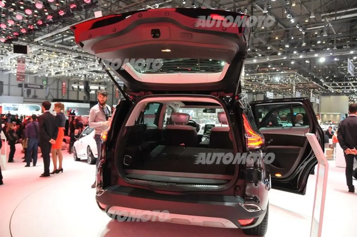 Renault al Salone di Ginevra 2015 (14)