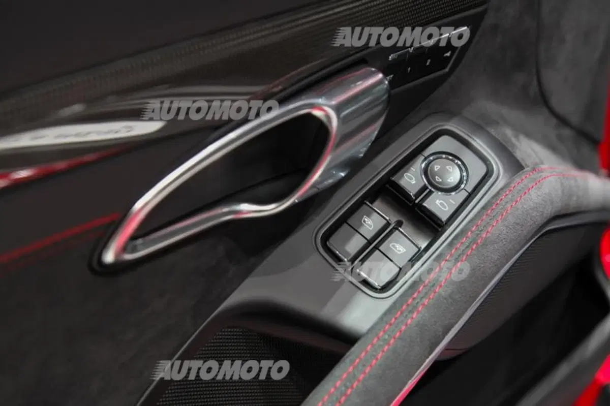 Porsche al Salone di Ginevra 2015 (6)