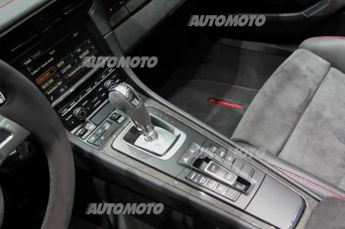 Porsche al Salone di Ginevra 2015 (14)