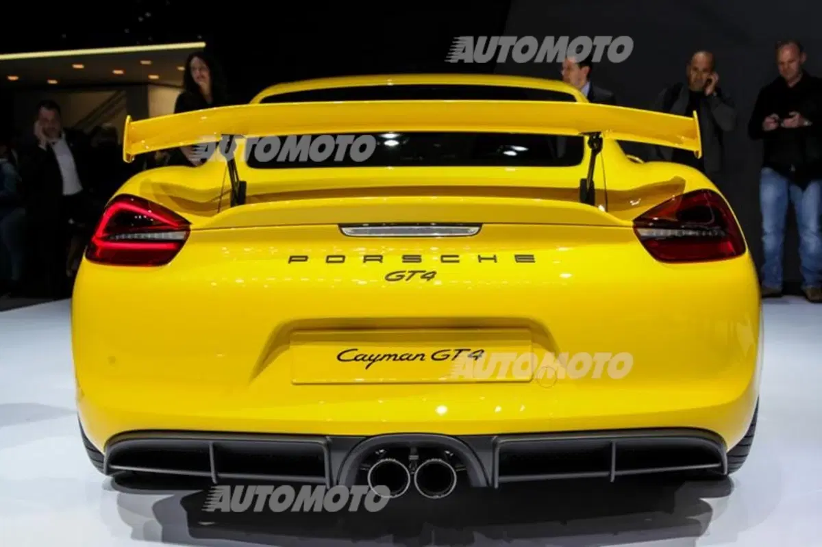 Porsche al Salone di Ginevra 2015 (36)