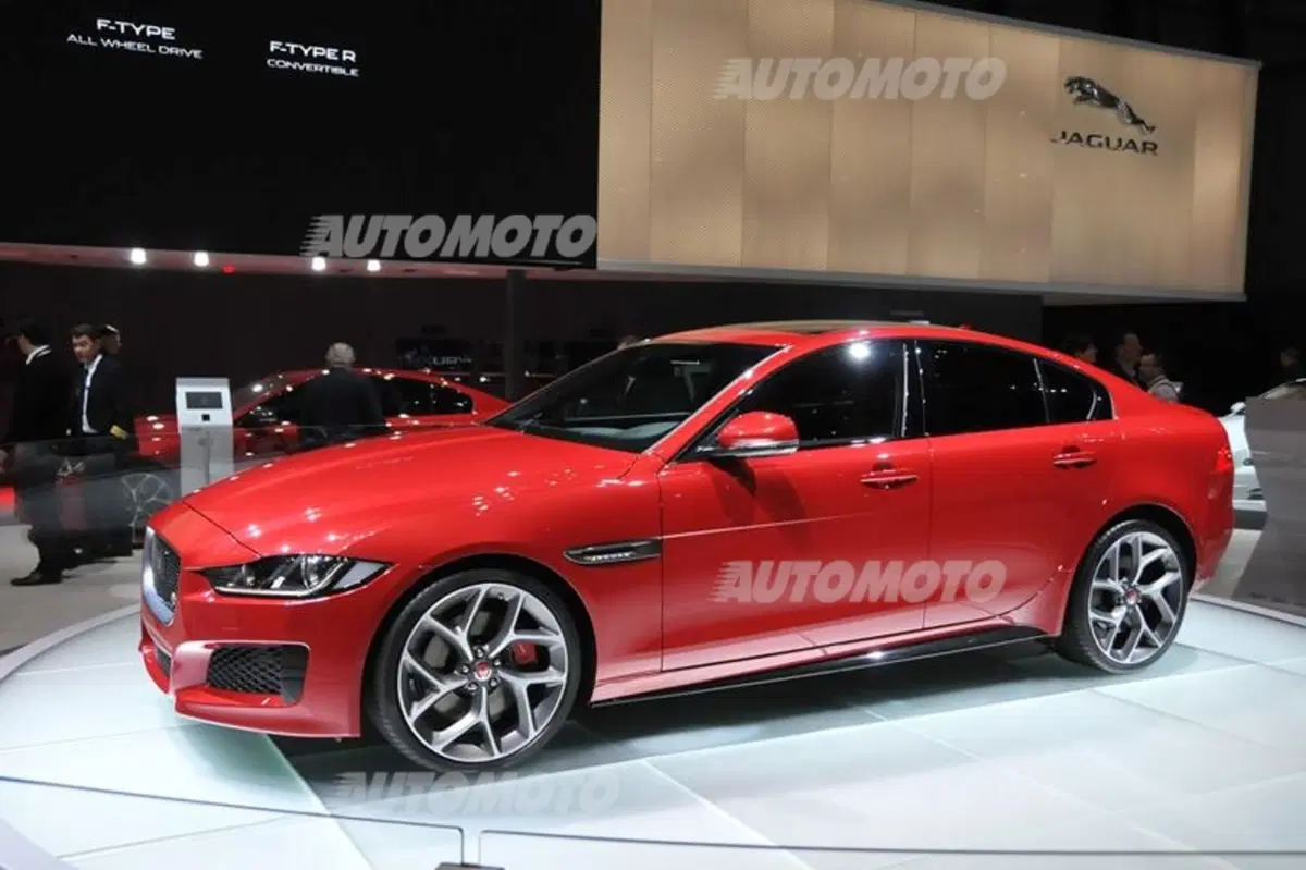 Jaguar al Salone di Ginevra 2015