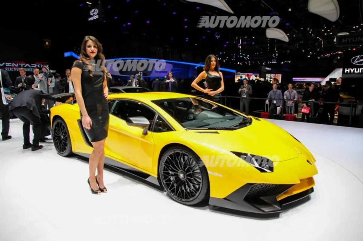 Lamborghini al Salone di Ginevra 2015 (5)