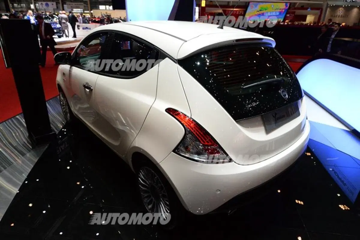 Lancia al Salone di Ginevra 2015 (17)