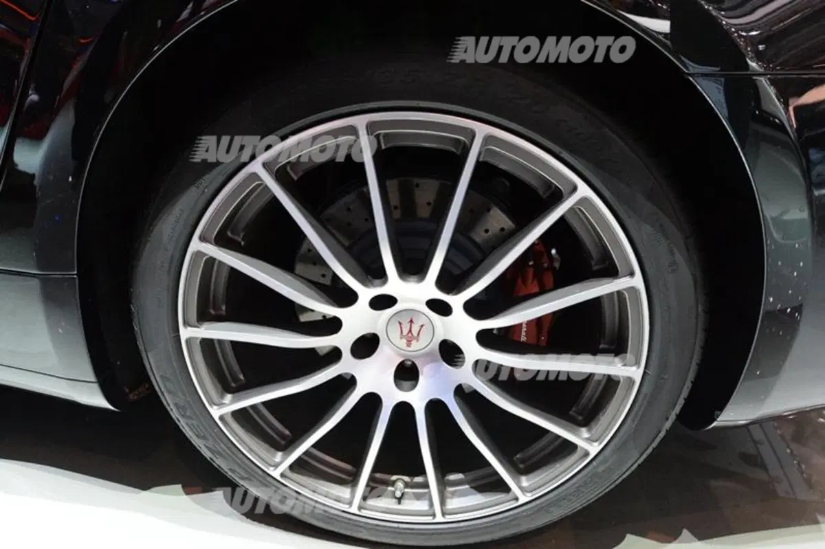Maserati al Salone di Ginevra 2015 (12)