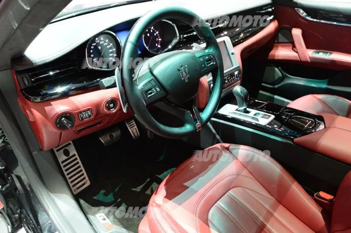 Maserati al Salone di Ginevra 2015 (17)
