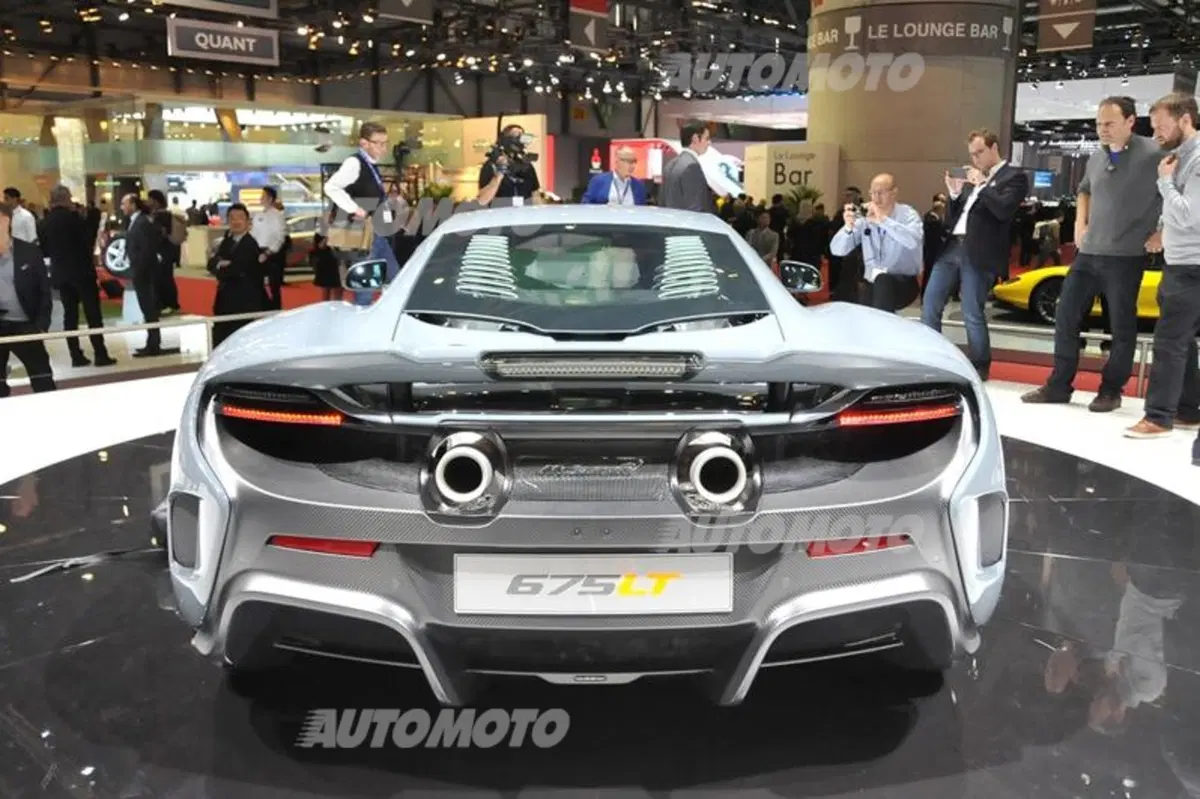 McLaren al Salone di Ginevra 2015 (2)
