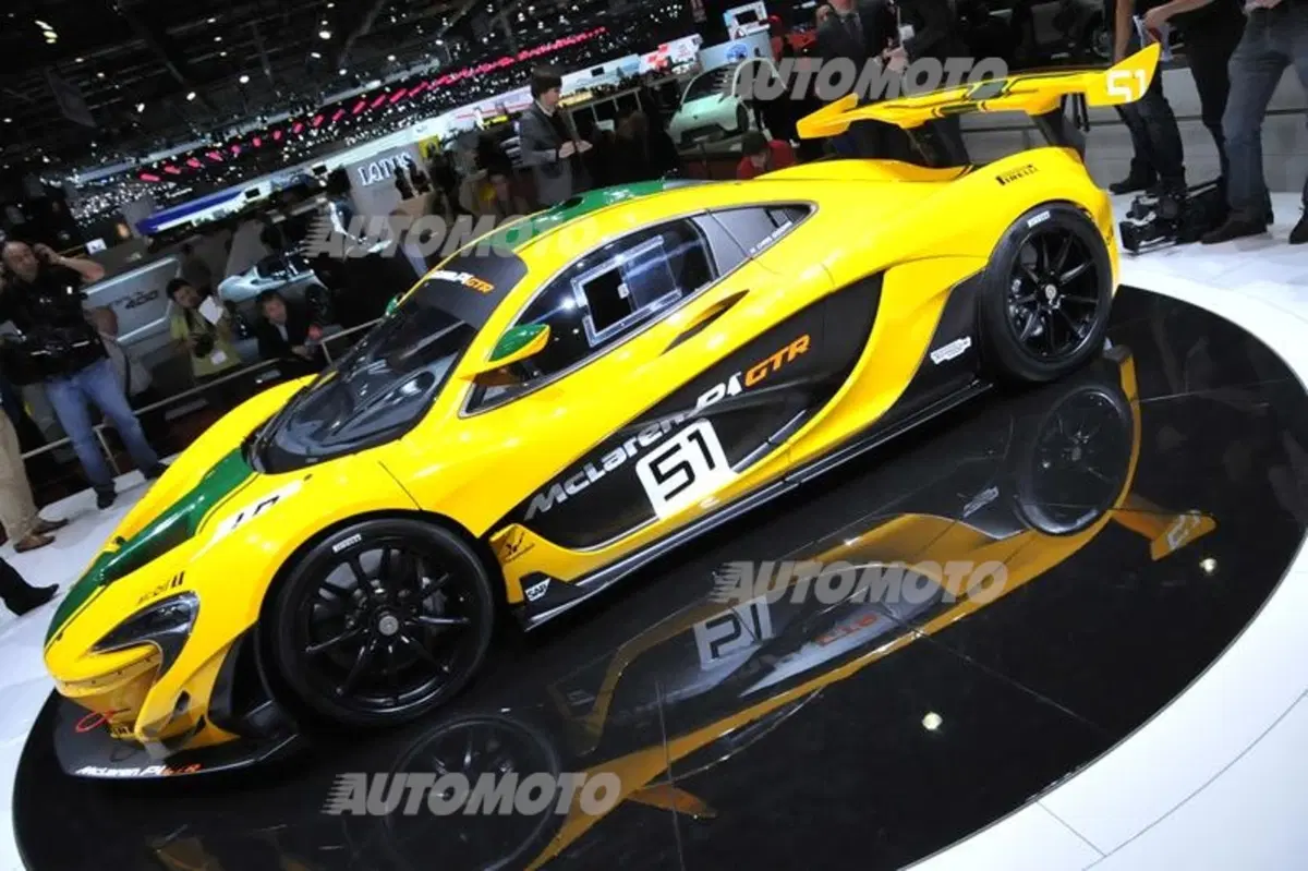 McLaren al Salone di Ginevra 2015 (4)