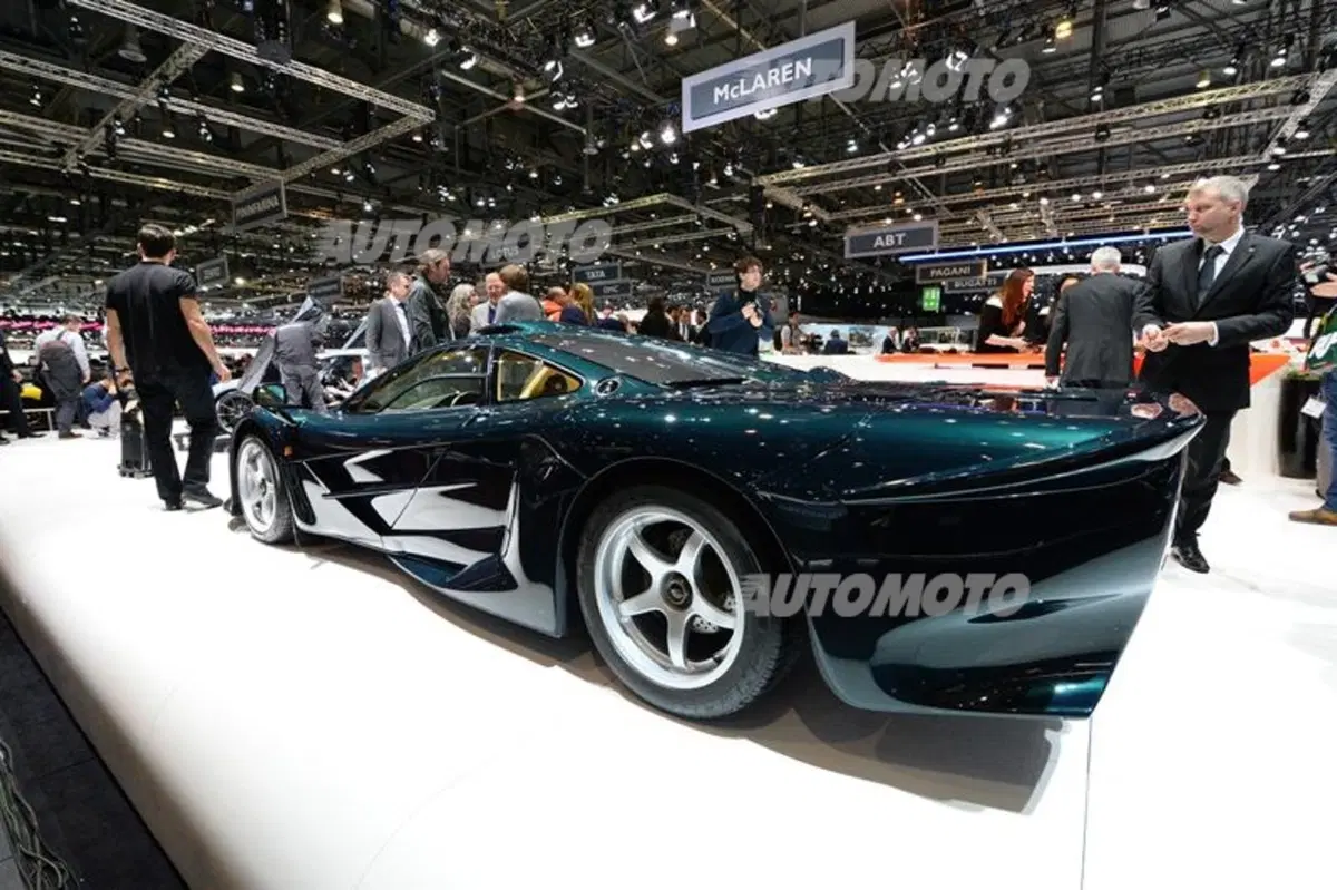 McLaren al Salone di Ginevra 2015 (8)