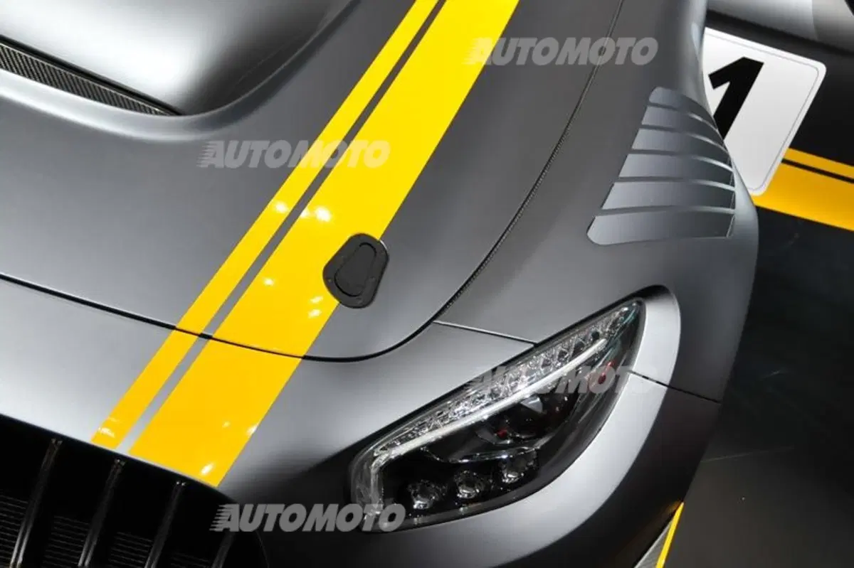 Mercedes-Benz al Salone di Ginevra 2015 (7)