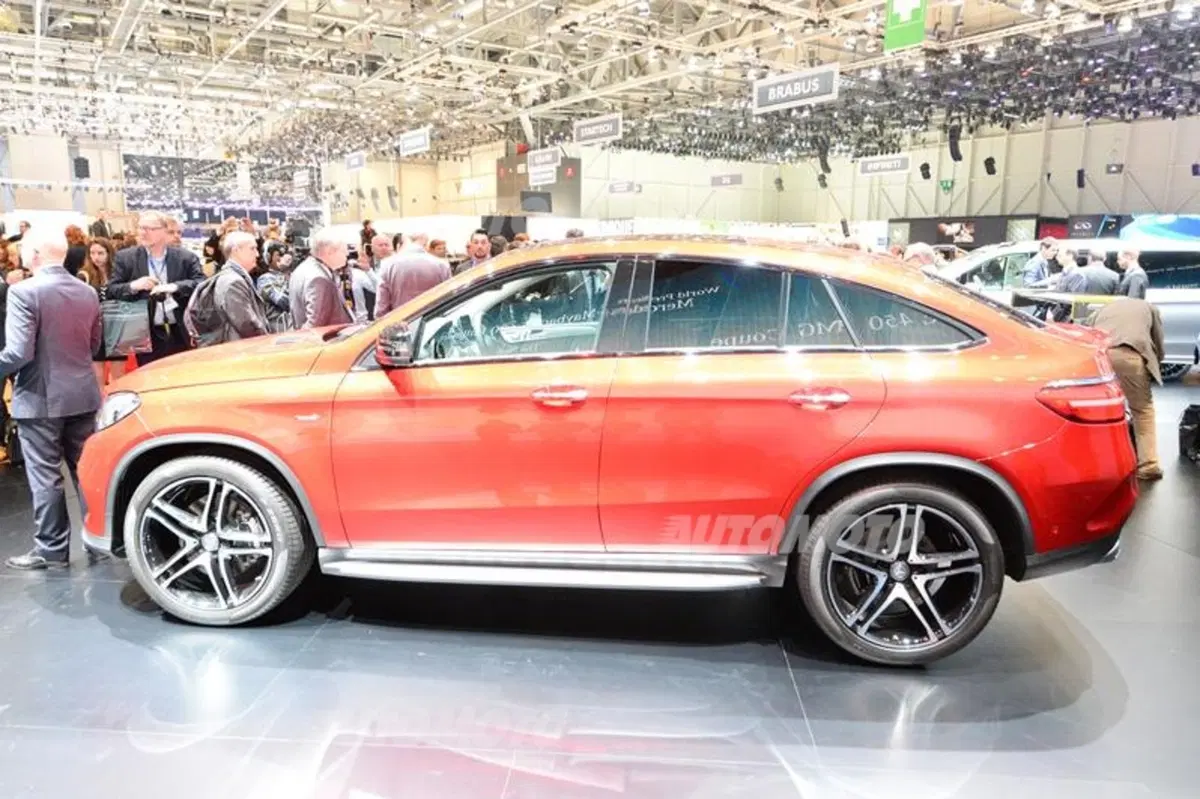 Mercedes-Benz al Salone di Ginevra 2015 (22)