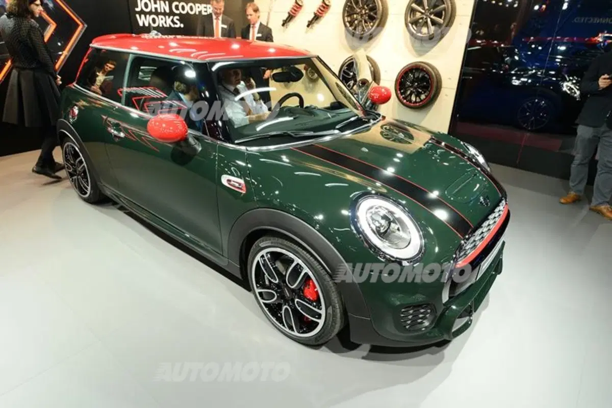 Mini al Salone di Ginevra 2015 (15)
