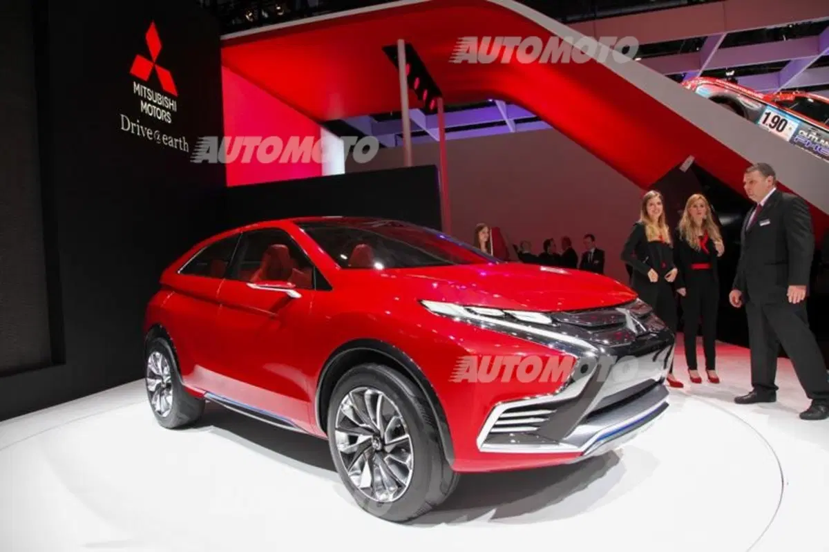 Mitsubishi al Salone di Ginevra 2015 (5)
