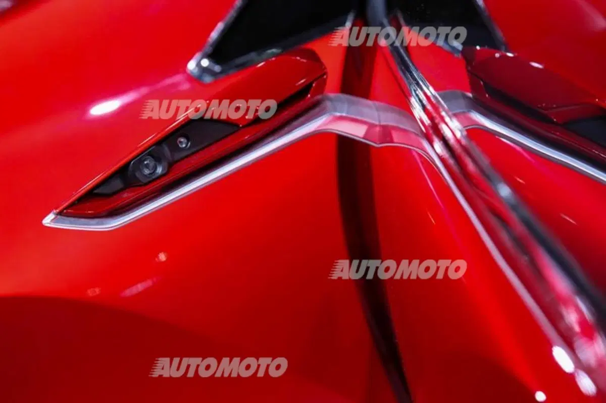 Mitsubishi al Salone di Ginevra 2015 (14)