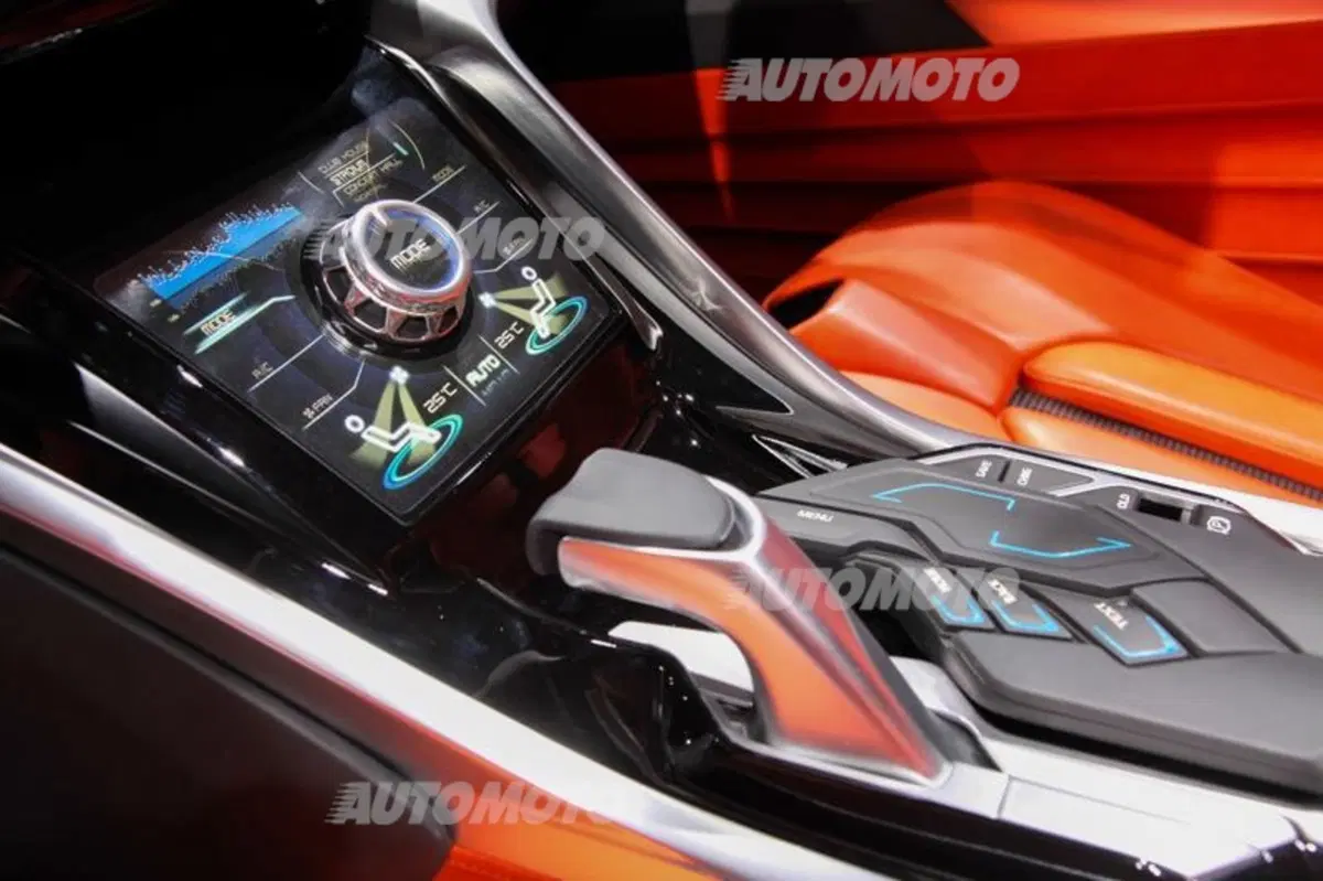 Mitsubishi al Salone di Ginevra 2015 (18)