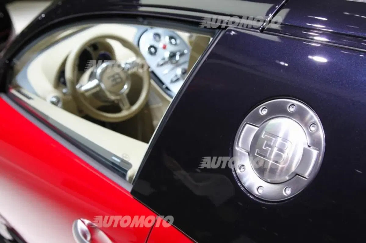 Bugatti al Salone di Ginevra 2015 (31)