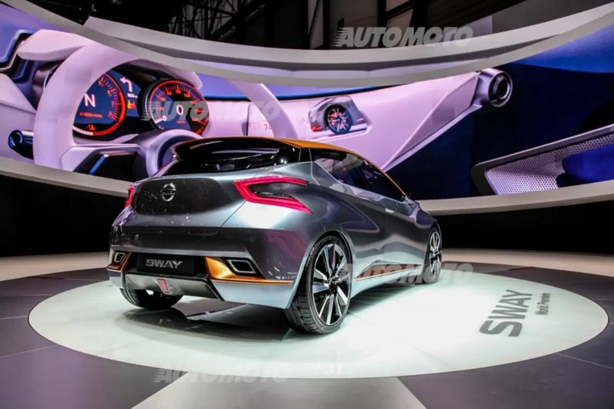 Nissan al Salone di Ginevra 2015 (8)