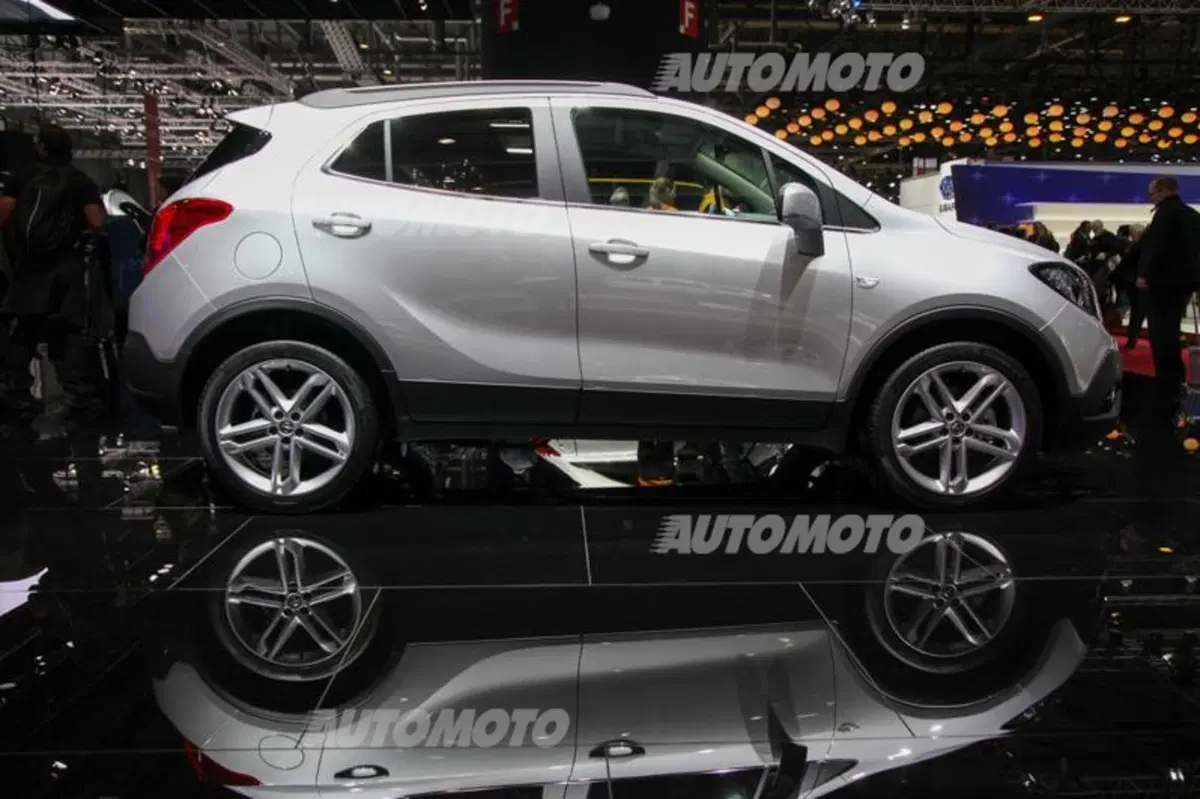 Opel al Salone di Ginevra 2015 (2)