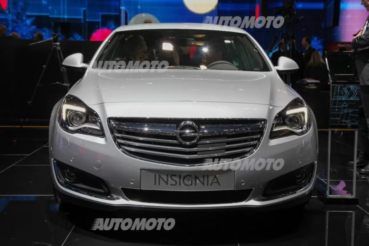 Opel al Salone di Ginevra 2015 (28)