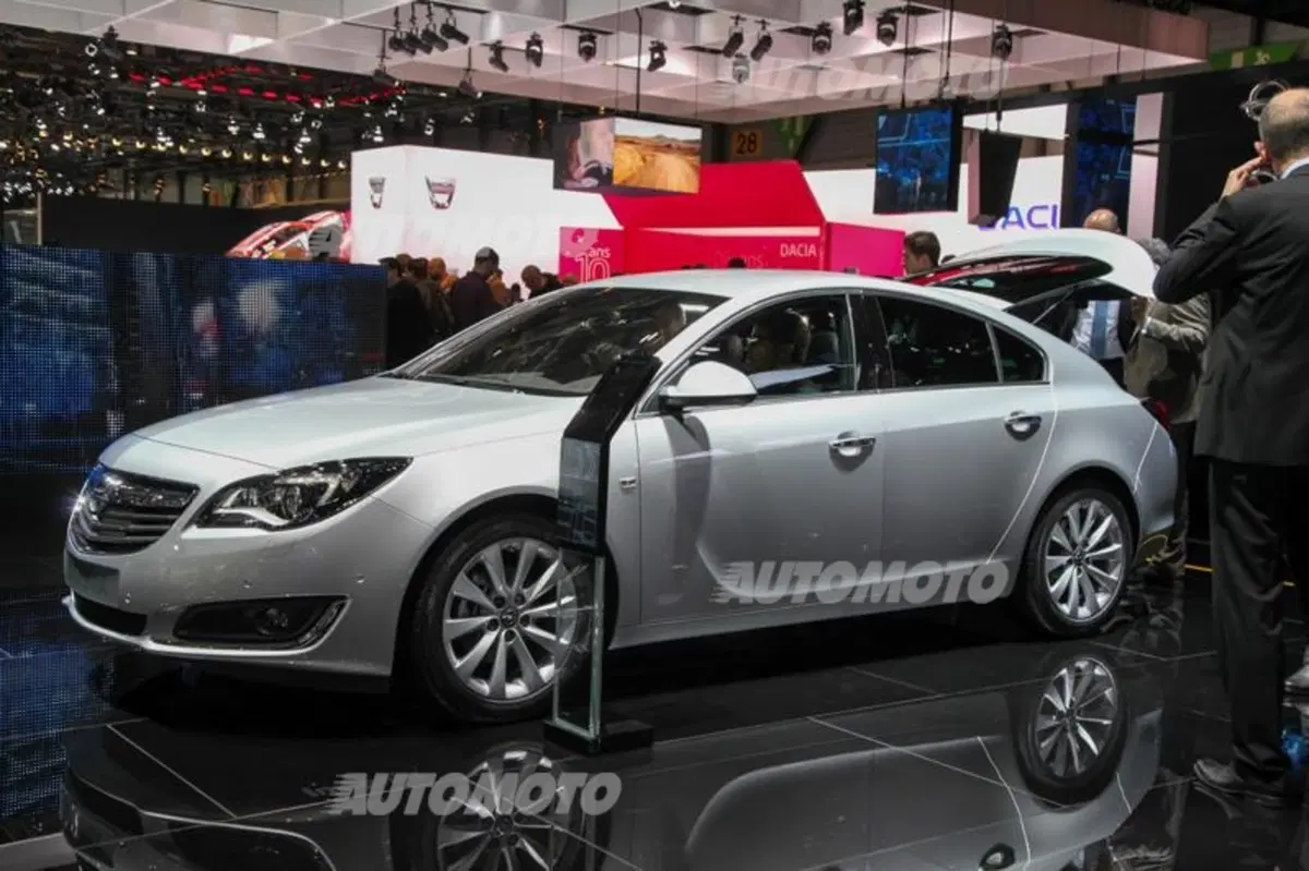 Opel al Salone di Ginevra 2015 (48)