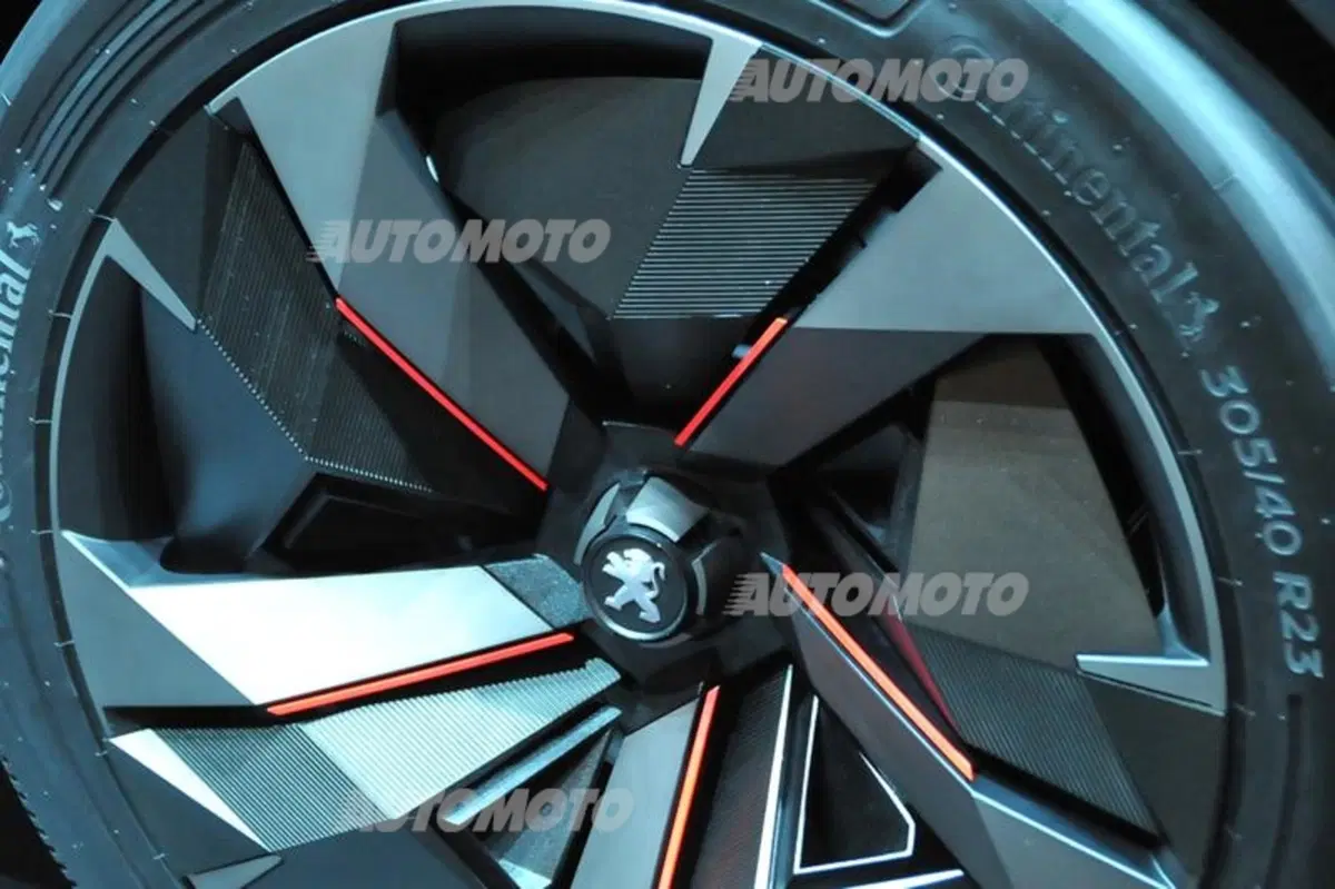 Peugeot al Salone di Ginevra 2015 (2)