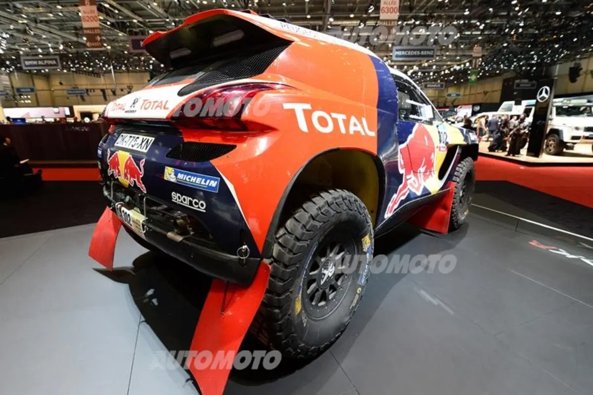 Peugeot al Salone di Ginevra 2015 (8)