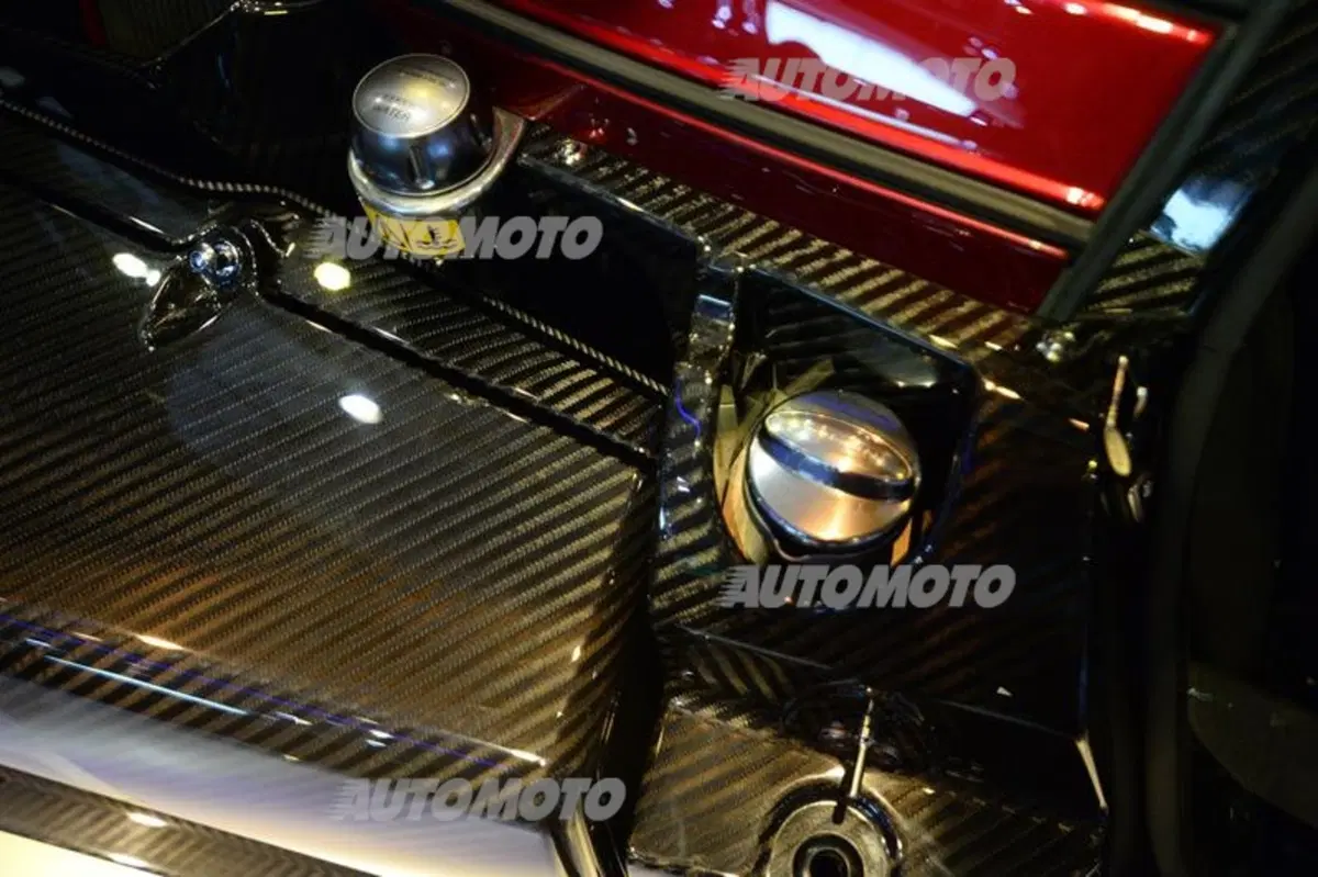 Pagani al Salone di Ginevra 2015 (30)