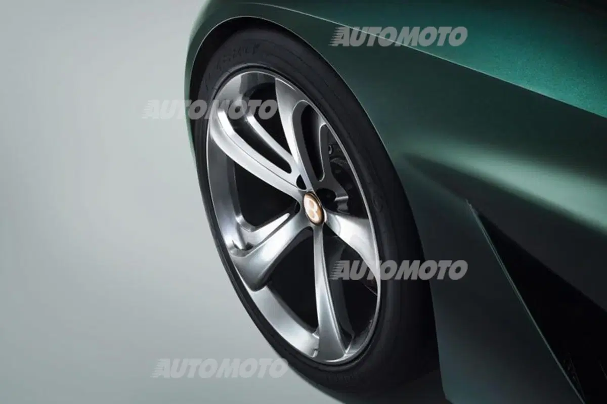 Bentley EXP 10 Speed 6 Concept: la sorpresa inglese a Ginevra (14)