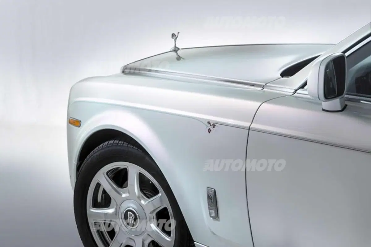 Rolls Royce Phantom Serenity: un esemplare senza precedenti (4)