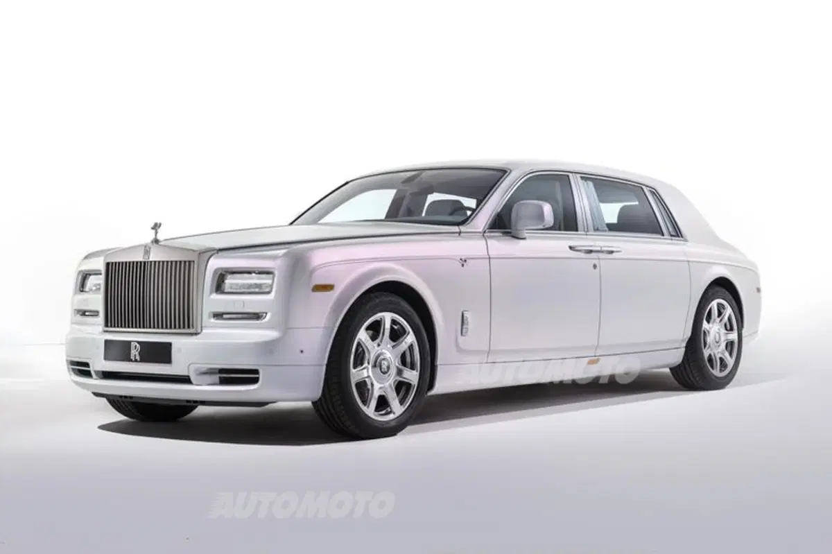 Rolls Royce Phantom Serenity: un esemplare senza precedenti (17)