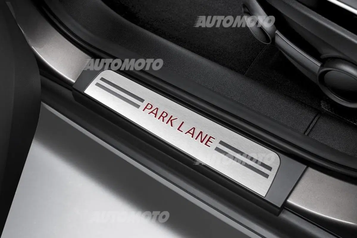 MINI Countryman Park Lane (26)