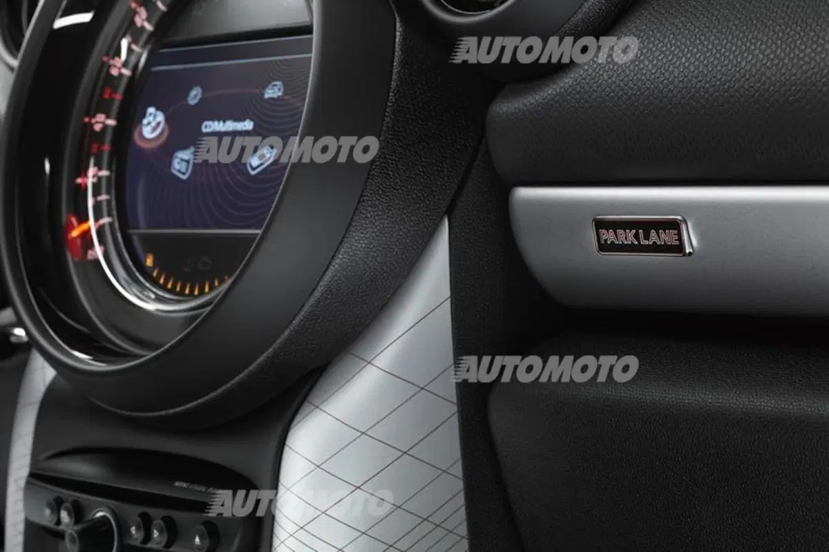 MINI Countryman Park Lane (29)