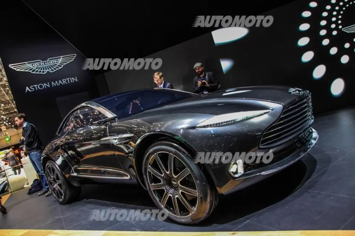 Aston Martin DBX Concept: crossover elettrico! (2)