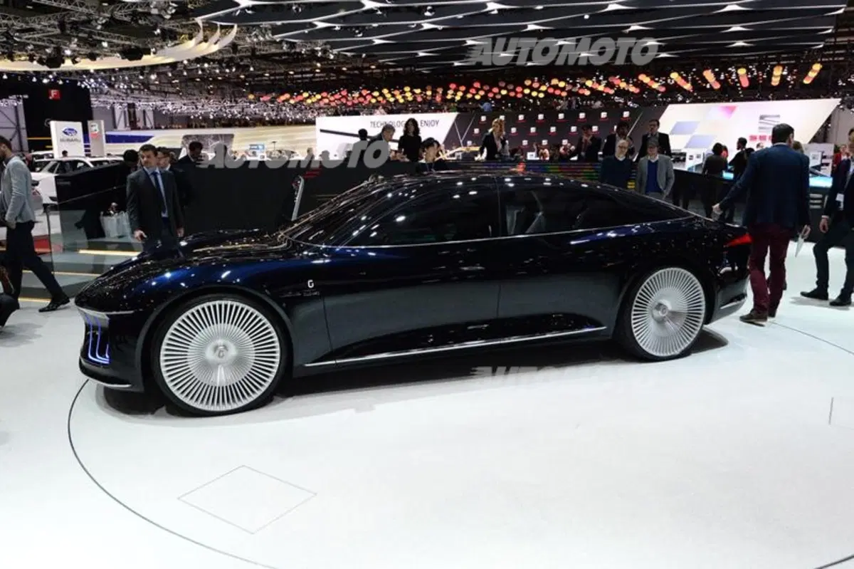 Gea di Italdesgin Giugiaro: piloted driving (15)