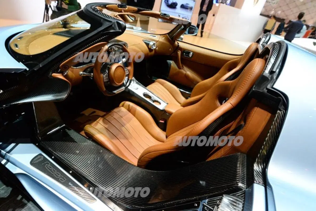 Koenigsegg Regera: la ibrida da 1.500 CV che fa impallidire le supercar di Ginevra (8)