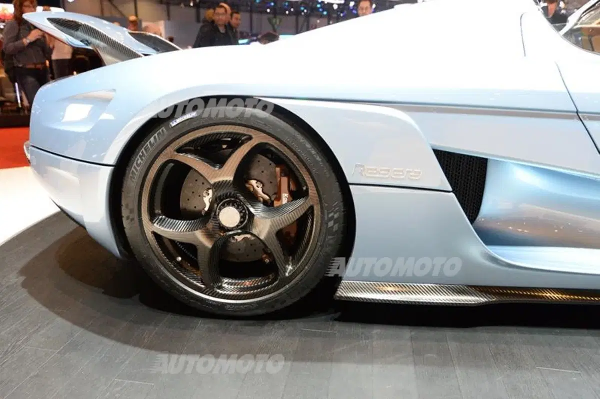 Koenigsegg Regera: la ibrida da 1.500 CV che fa impallidire le supercar di Ginevra (9)