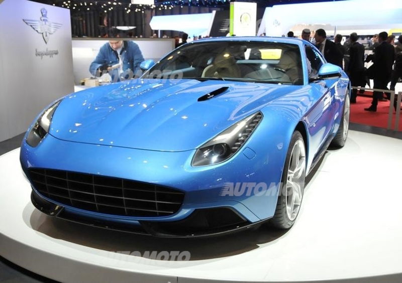 Touring Superleggera Berlinetta Lusso: one-off da sogno su base Ferrari F12