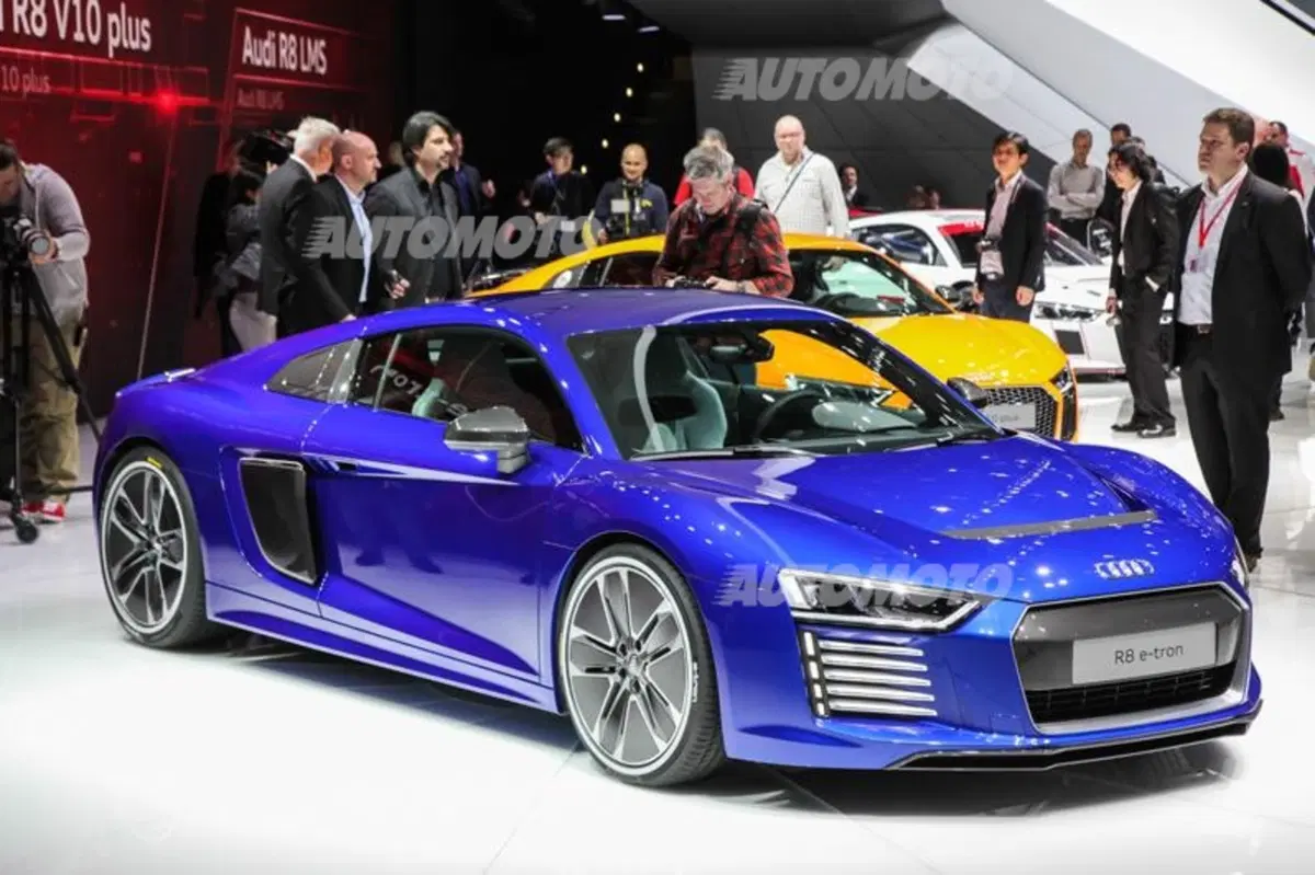 Nuova Audi R8 e-tron: la supercar elettrica ora diventa realtà (2)