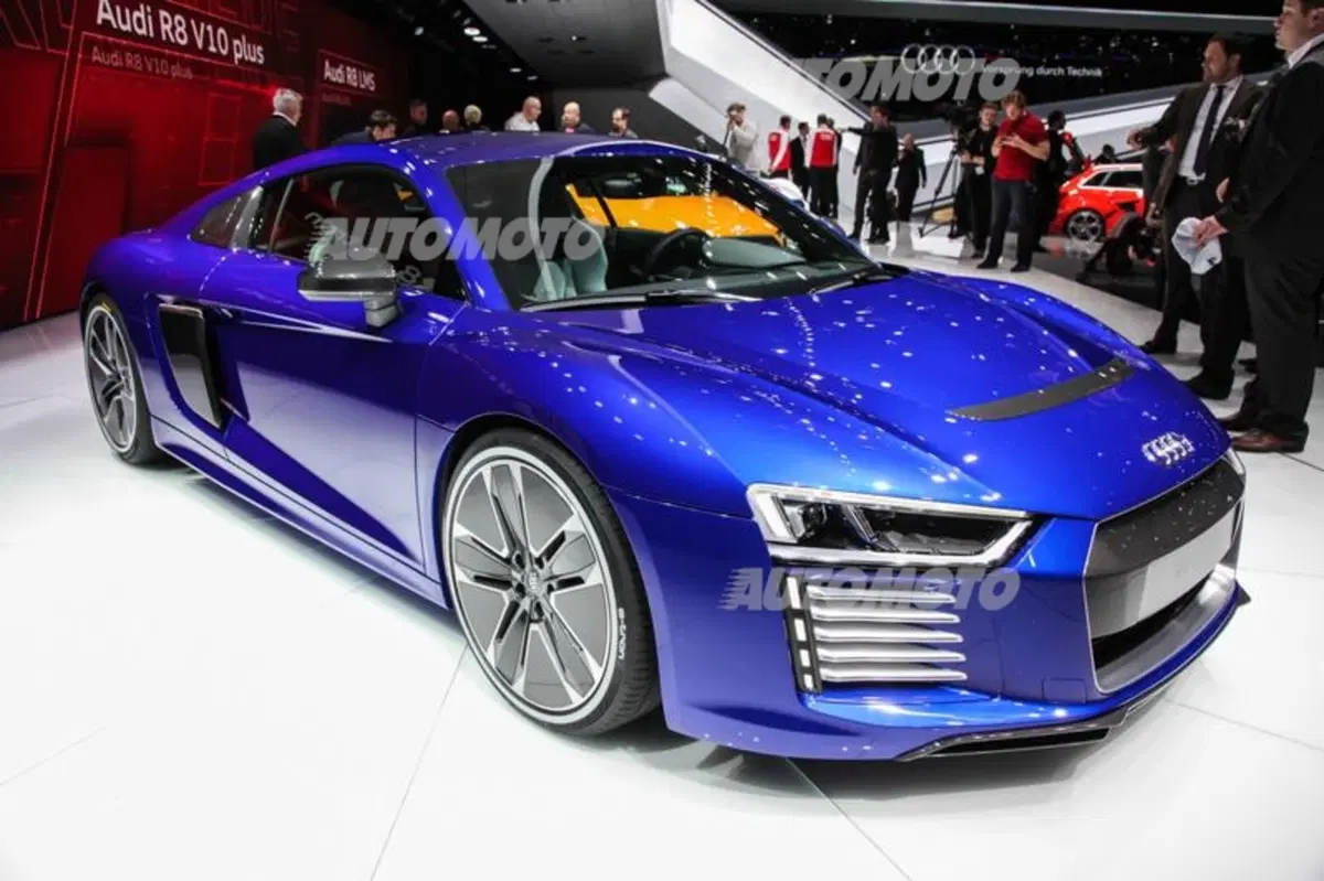 Nuova Audi R8 e-tron: la supercar elettrica ora diventa realtà (3)