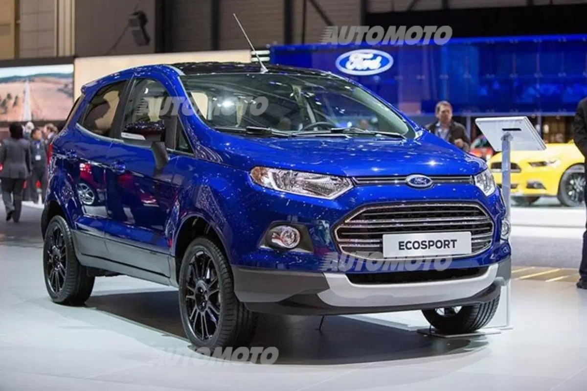 Ford EcoSport, è già tempo di restyling: sparisce la ruota di scorta esterna (3)
