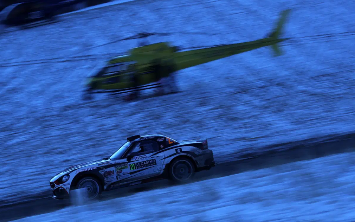 WRC17. Guarda Guarda, Neuville e la sua Hyundai! (5)