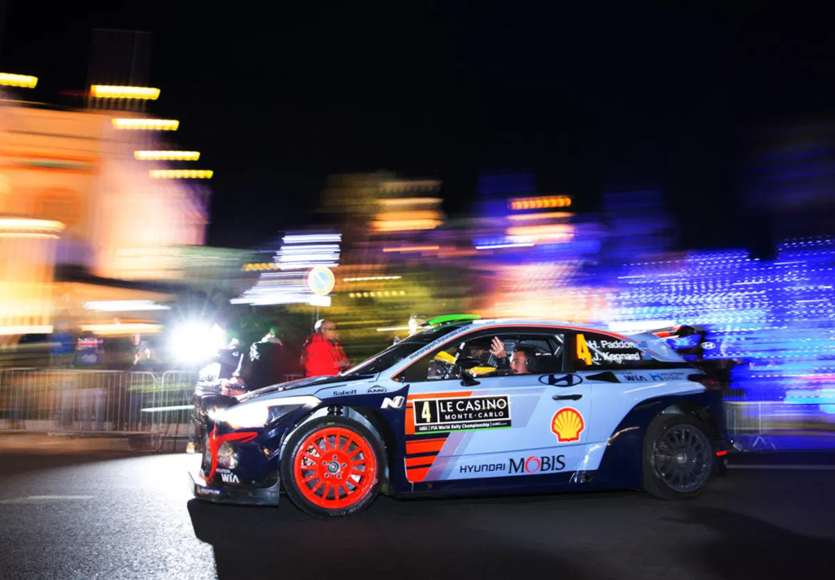 WRC17. Guarda Guarda, Neuville e la sua Hyundai! (25)