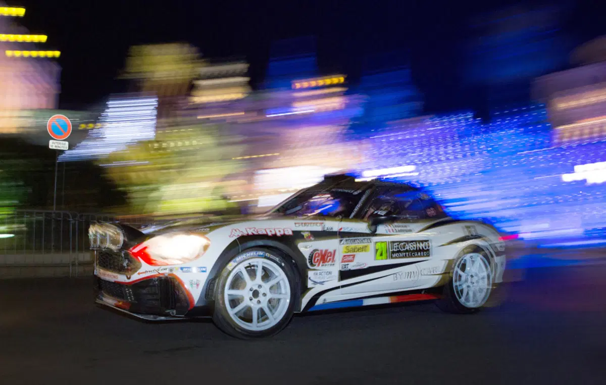WRC17. Guarda Guarda, Neuville e la sua Hyundai! (28)
