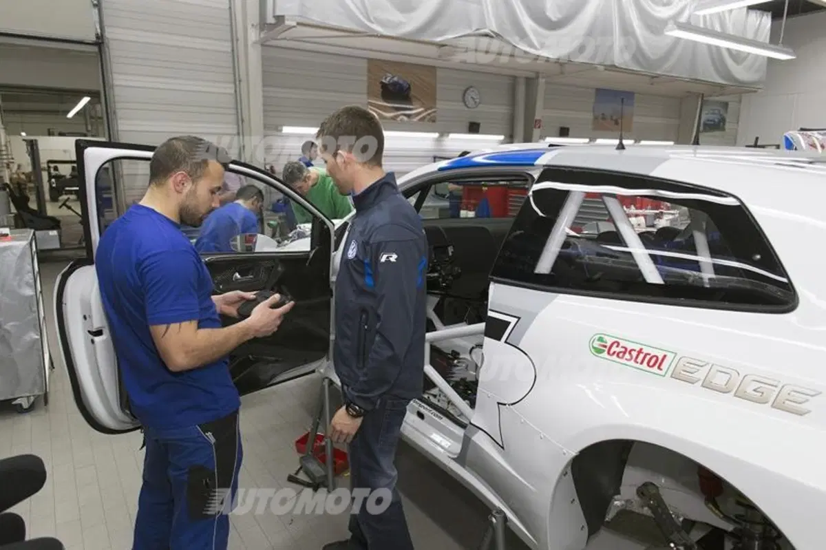 Sébastien Ogier: Castrol forma i propri piloti (4)