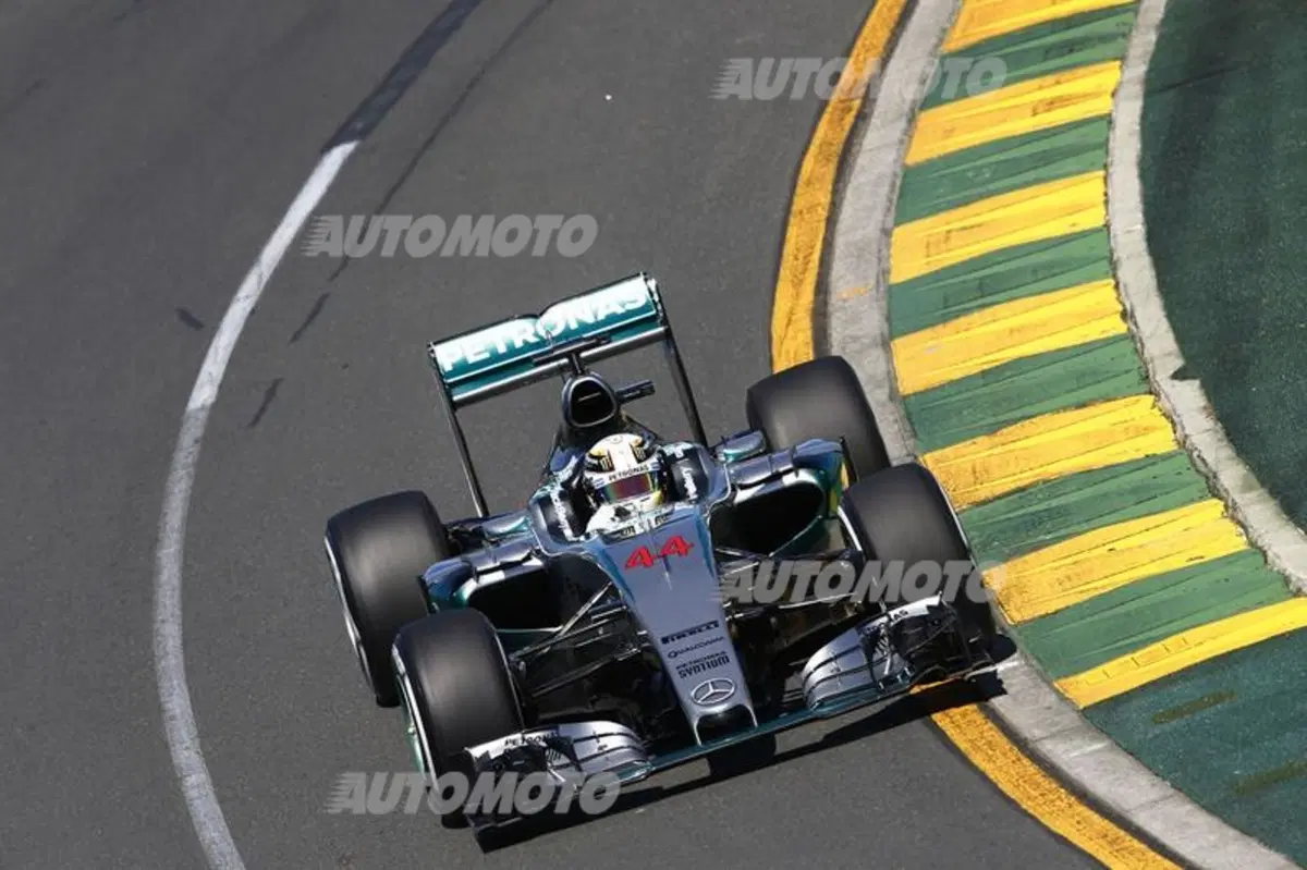F1 2015, Australia, FP2: Rosberg domina il venerdì di Melbourne