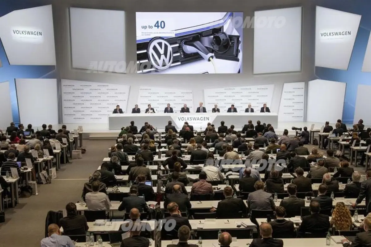 Volkswagen Group chiude un eccellente 2014 e accelera nel 2015 (2)